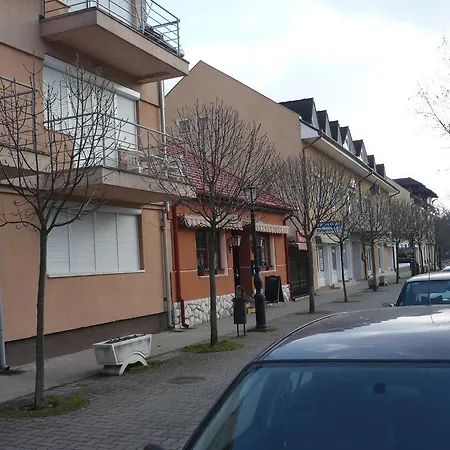 Klara Apartman Apartmán *